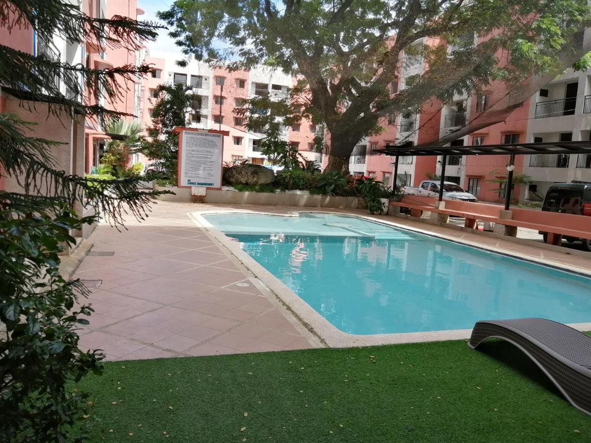 Condo Azur Suites E507 Near Airport, Netflix, Stylish, Cozy With Swimming Pool Lapu-Lapu City Bagian luar foto
