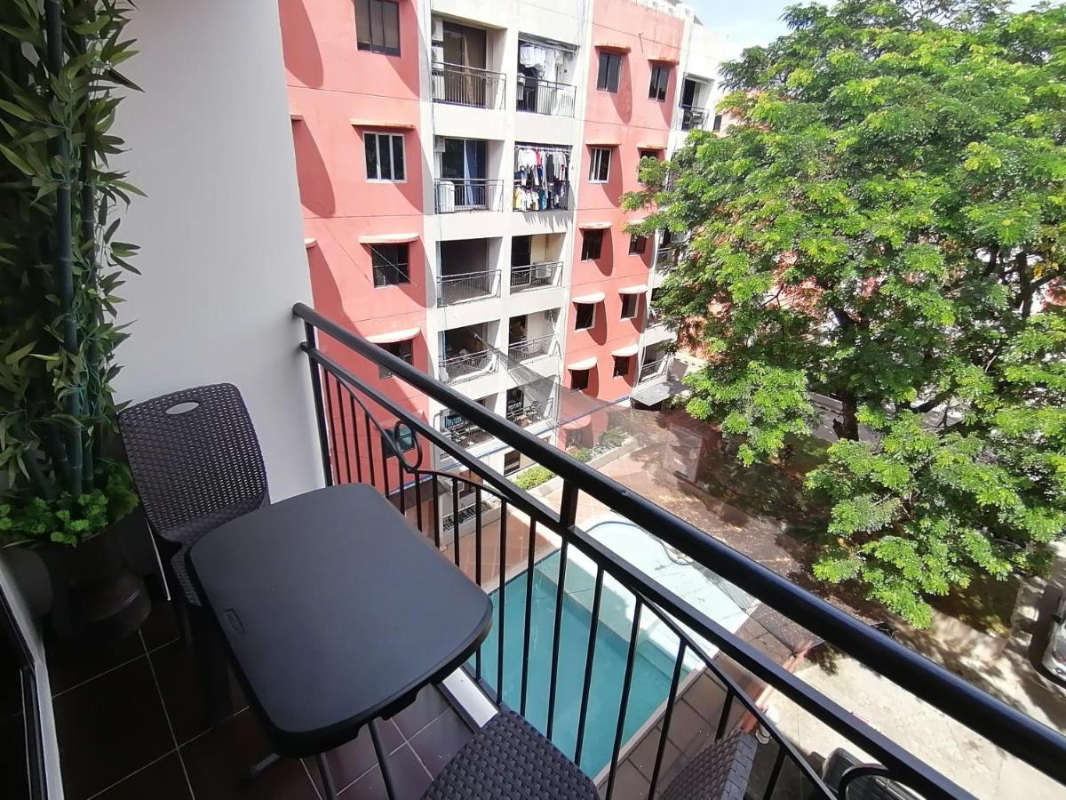 Condo Azur Suites E507 Near Airport, Netflix, Stylish, Cozy With Swimming Pool Lapu-Lapu City Bagian luar foto