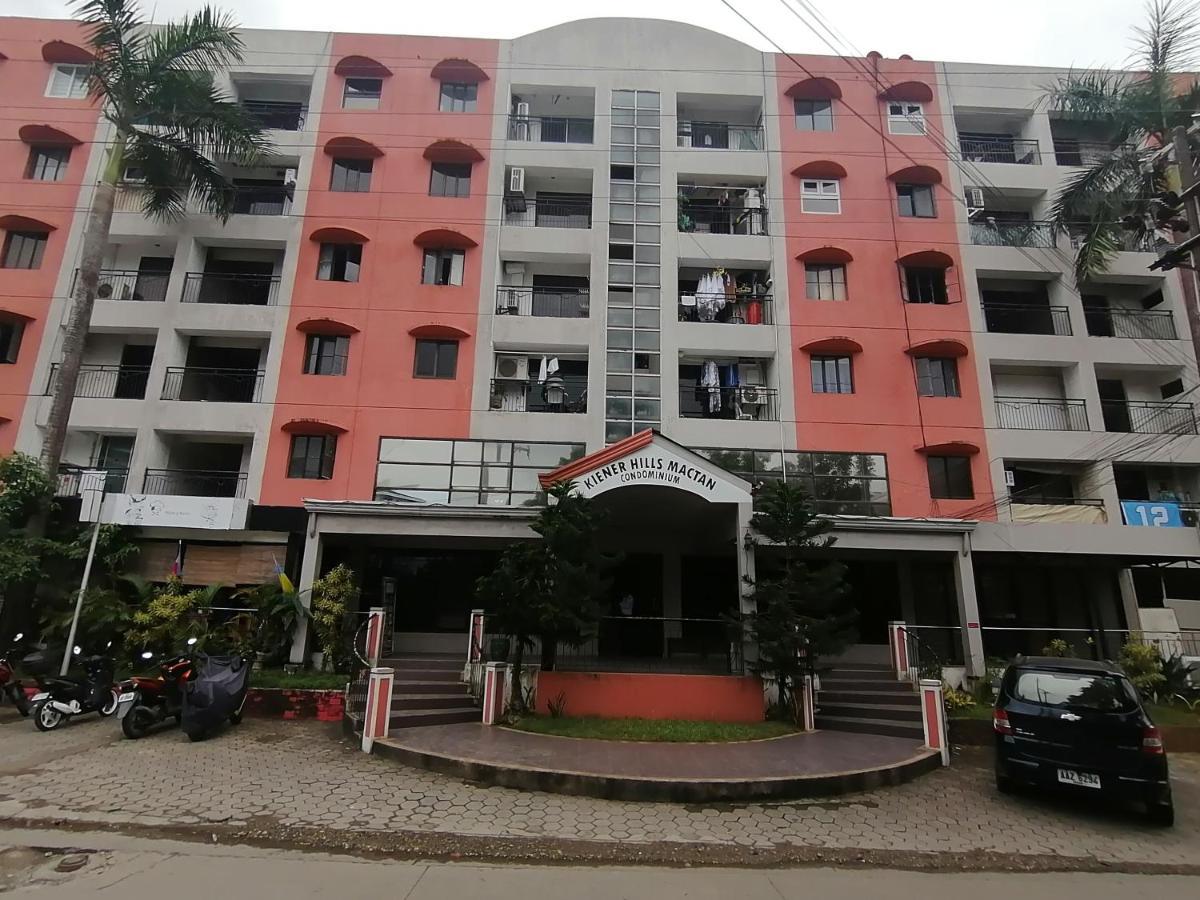 Condo Azur Suites E507 Near Airport, Netflix, Stylish, Cozy With Swimming Pool Lapu-Lapu City Bagian luar foto